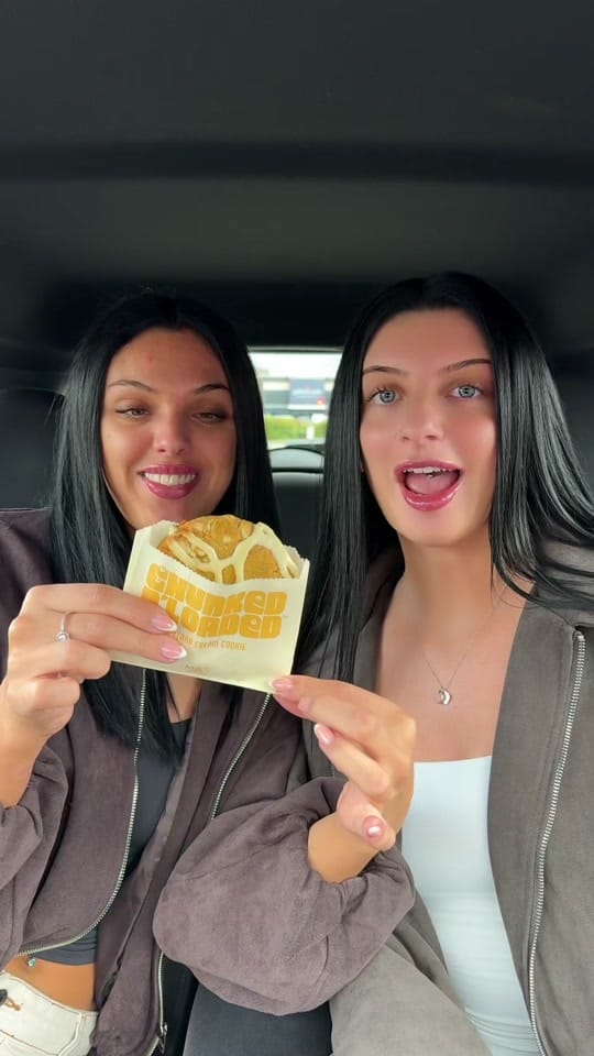 Post 6 by Loz and Al on TikTok (video)