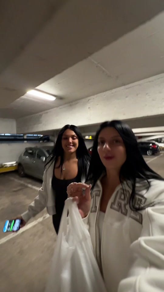 Post 3 by Loz and Al on TikTok (video)