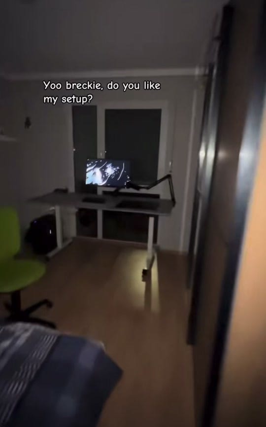 Post 1 by Swiftyxfn on TikTok (video)
