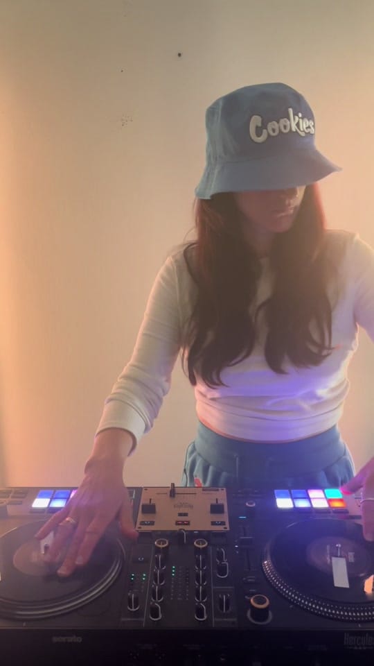 Post 9 by Annalyze on TikTok (video)