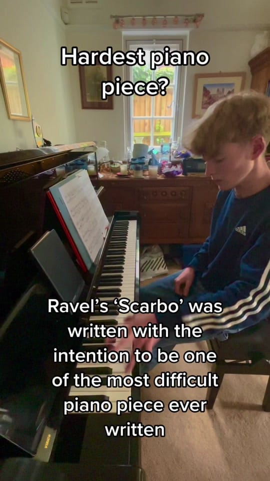 Post 10 by Finnstyles 🎹 on TikTok (video)