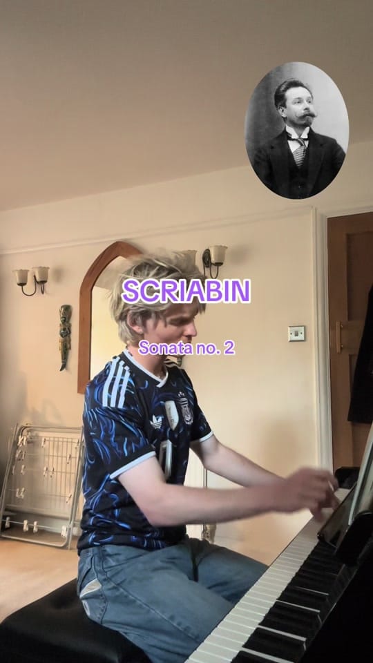Post 3 by Finnstyles 🎹 on TikTok (video)