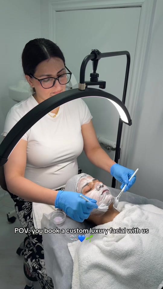 Post 2 by beautybymandy.ca on TikTok (video)