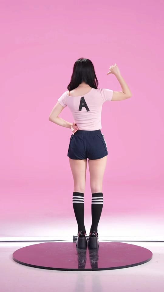 Post 6 by imusmi_00 on TikTok (video)