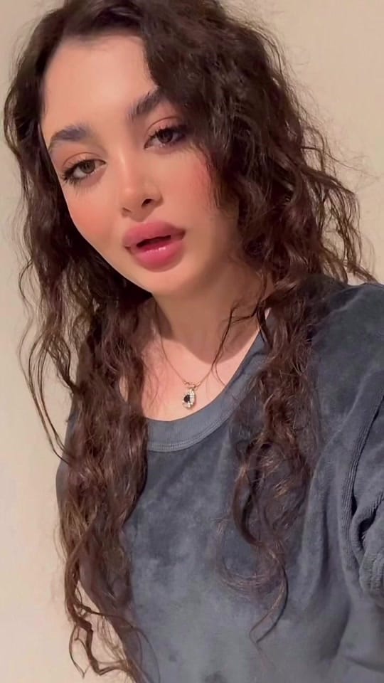 Post 9 by mobinaa__z on TikTok (video)