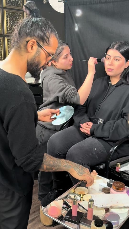 Post 6 by makeupbyvinod on TikTok (video)