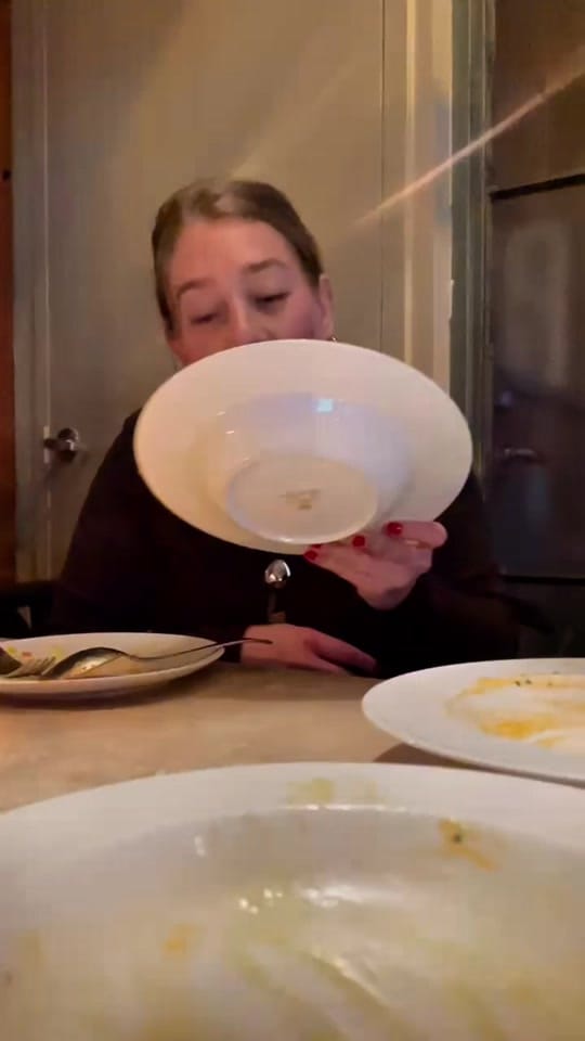 Post 1 by Blondeats on TikTok (video)