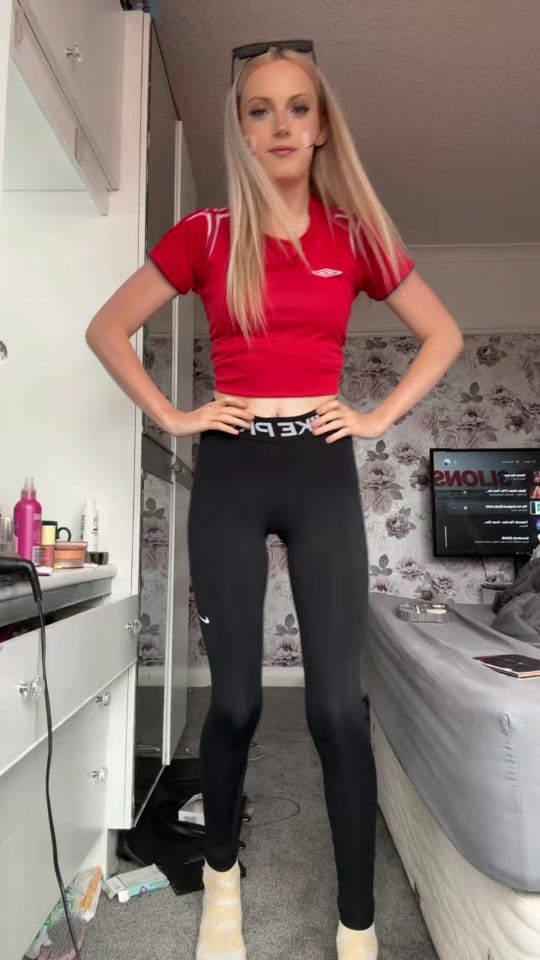 Post 10 by Lillie Mae x on TikTok (video)