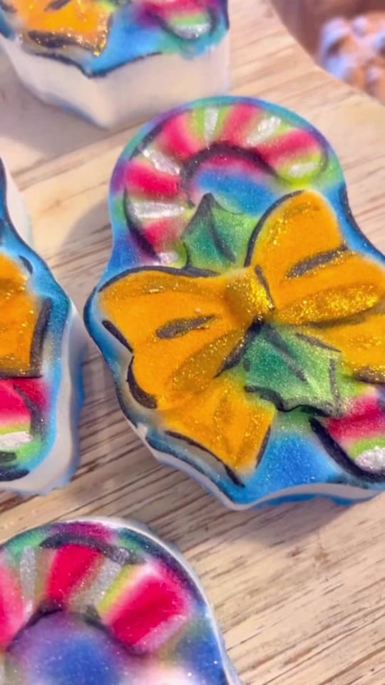 Post 1 by fizz.soakery on TikTok (video)