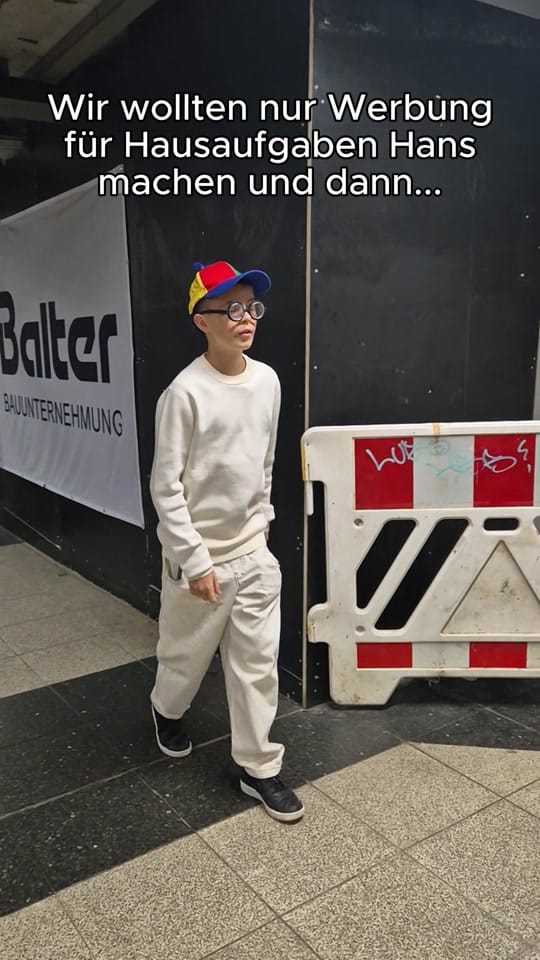 Post 7 by Hausaufgaben Hans on TikTok (video)