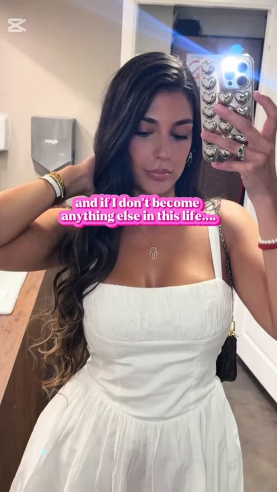 Post 10 by JULES 🤍 on TikTok (video)