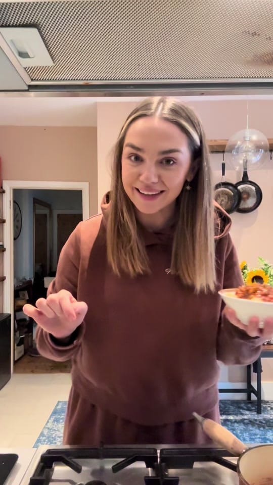 Post 6 by Karla on TikTok (video)