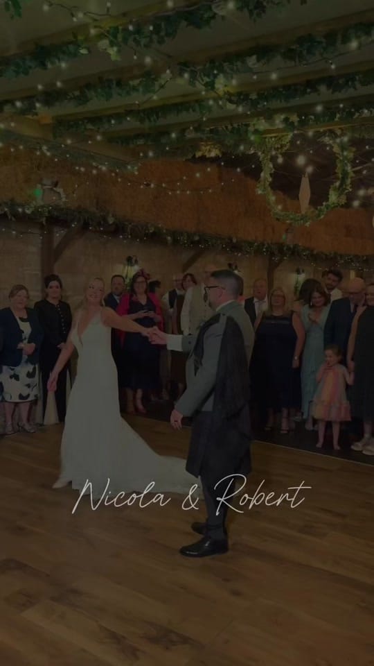 Post 4 by Eden Weddings & Stays on TikTok (video)
