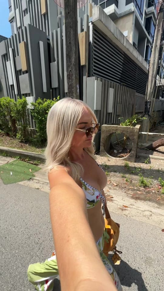Post 5 by Billie Clements on TikTok (video)