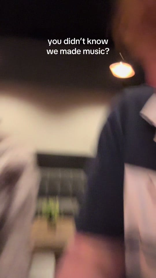 Post 8 by RAFA AND MEELO on TikTok (video)