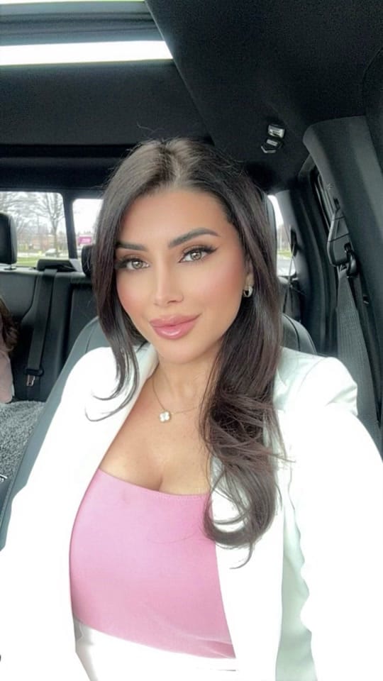 Post 4 by IG: makeupbylilyb on TikTok (video)