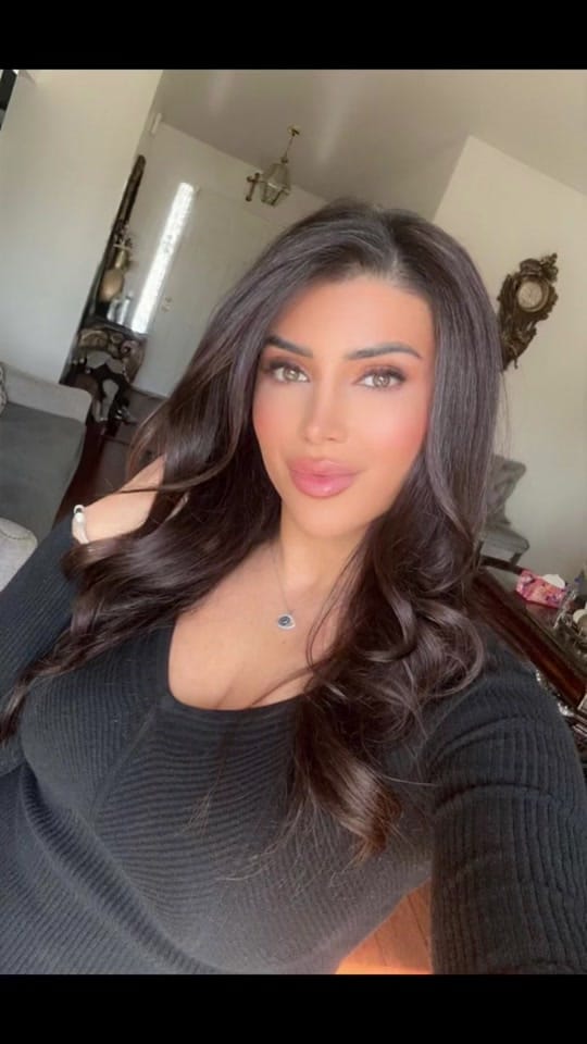 Post 7 by IG: makeupbylilyb on TikTok (video)