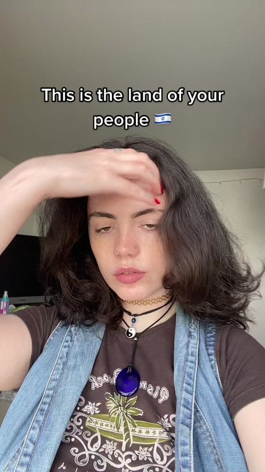 Post 9 by derryforchoice on TikTok (video)
