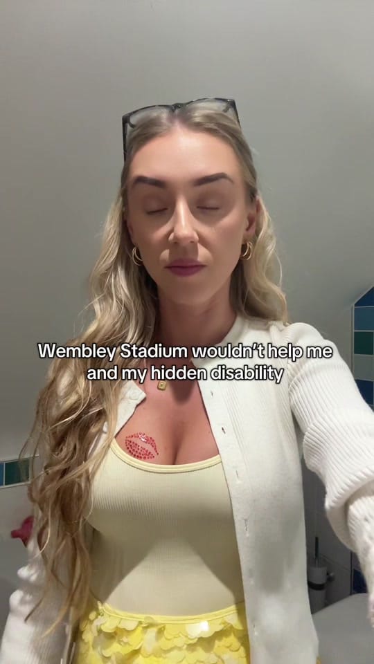 Post 5 by Lauren | LifeWithABrainTumour on TikTok (video)