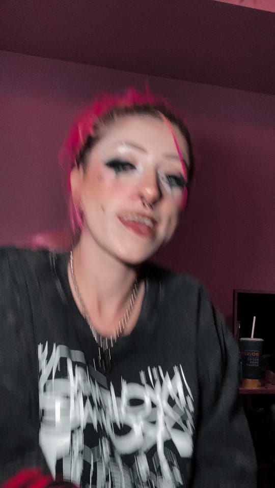 Post 2 by saramonsterkitty on TikTok (video)
