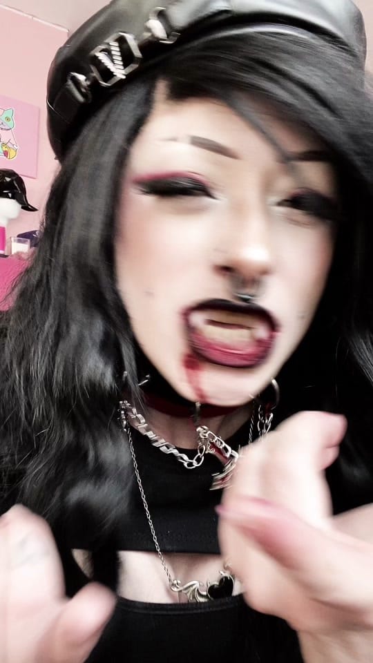 Post 5 by saramonsterkitty on TikTok (video)