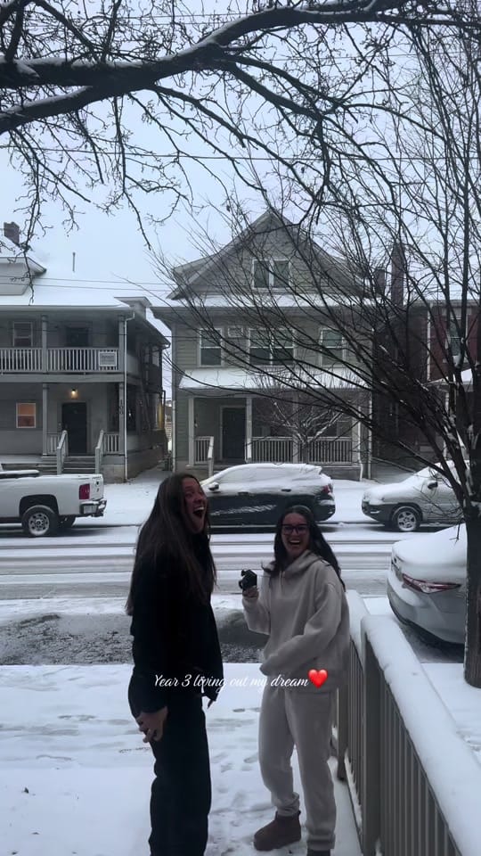 Post 6 by OLIVIA TAYLOR on TikTok (video)