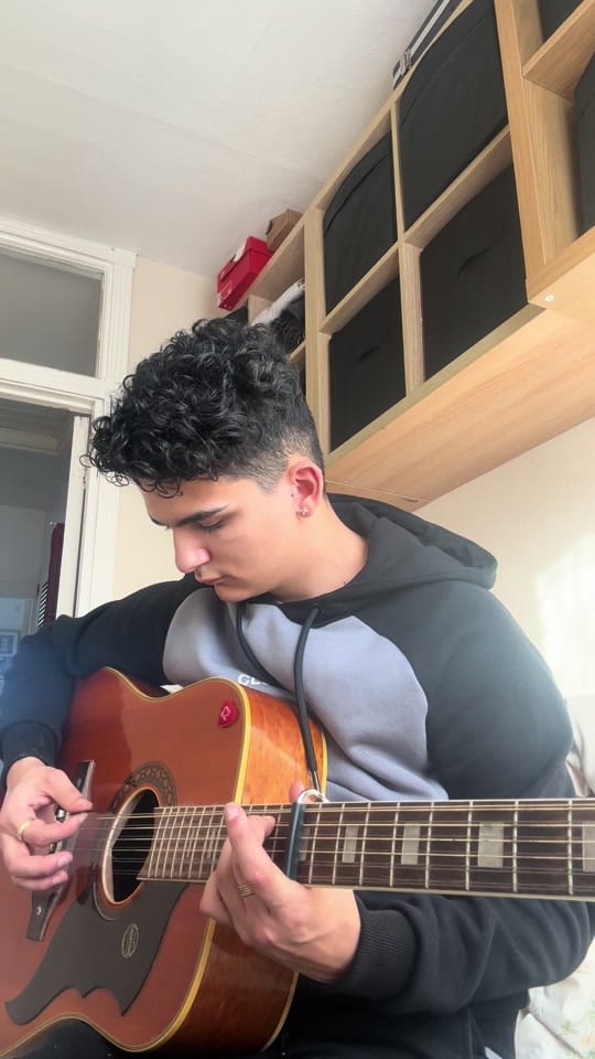 Post 10 by Ethon🎼🎸 on TikTok (video)