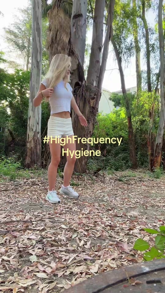 Post 3 by Olive33 on TikTok (video)