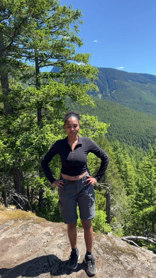 Post 1 by Giorgia Markos on TikTok (video)