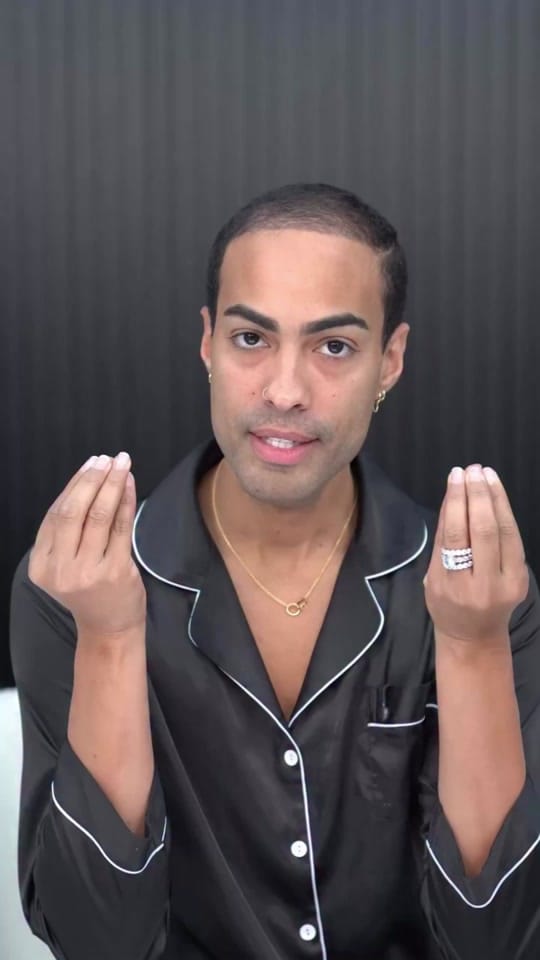 Post 1 by Pollito Tropical on TikTok (video)