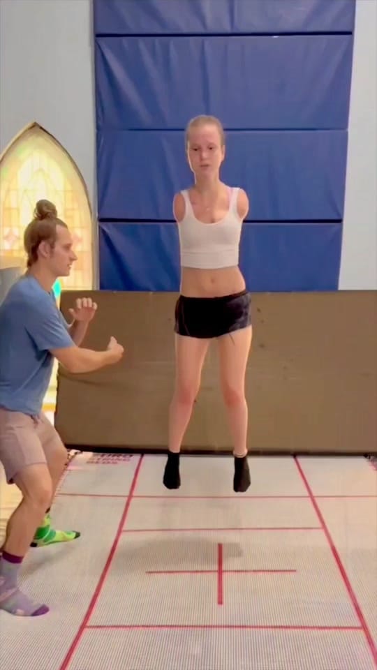 Post 7 by Kuyarollz on TikTok (video)