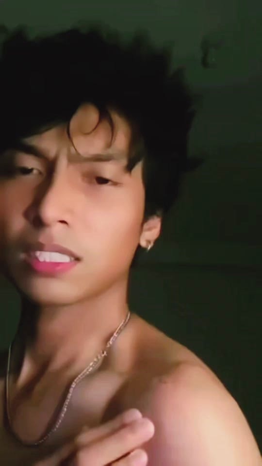 Post 6 by Kuyarollz on TikTok (video)