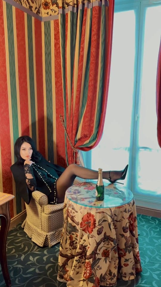 Post 8 by MARIANNA MUR. Enjoy my vibe ⚜️ on TikTok (video)