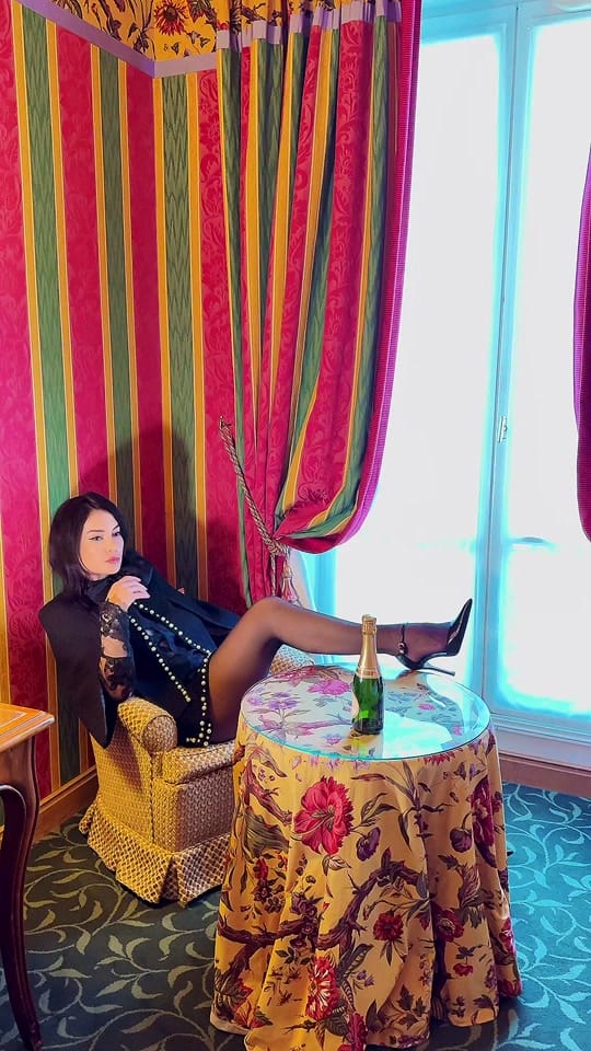 Post 9 by MARIANNA MUR. Enjoy my vibe ⚜️ on TikTok (video)