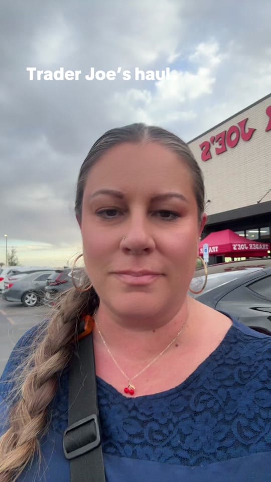 Post 1 by Amber Dawn on TikTok (video)