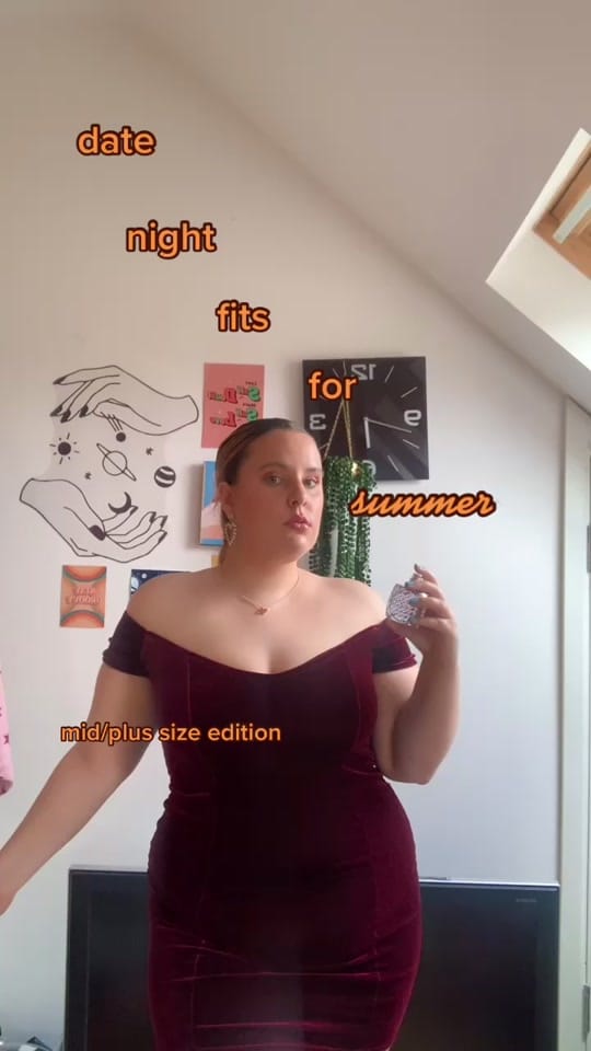 Post 10 by Milli Moon on TikTok (video)