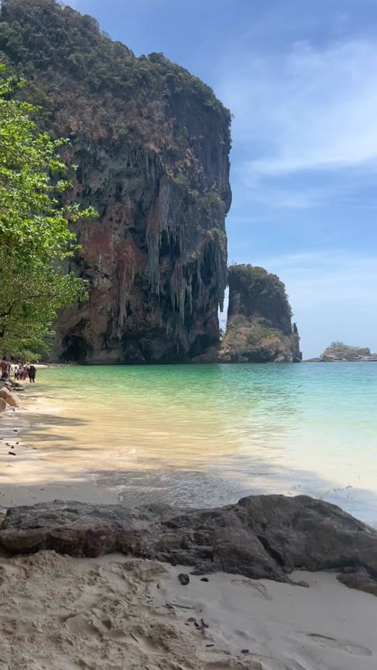 Post 4 by Milli Moon on TikTok (video)