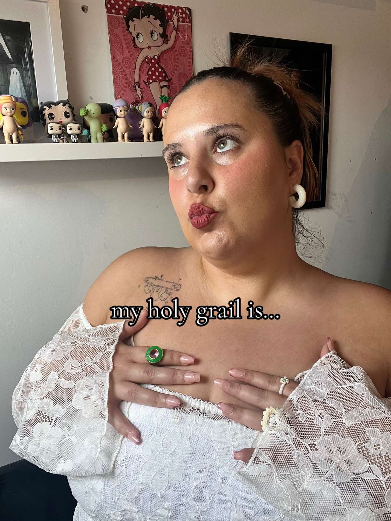 Post 5 by Milli Moon on TikTok (video)