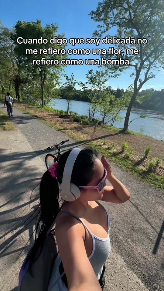 Post 5 by Liz on TikTok (video)