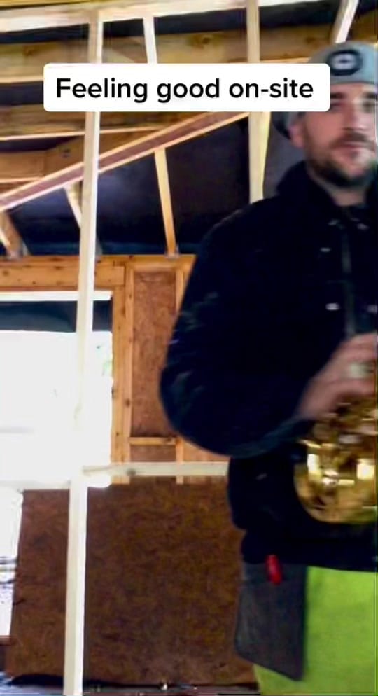 Post 7 by Hi Viz Sax Guy on TikTok (video)
