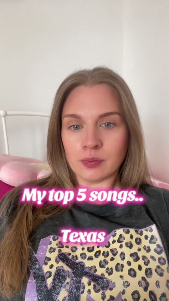 Post 7 by your_90s_girl on TikTok (video)