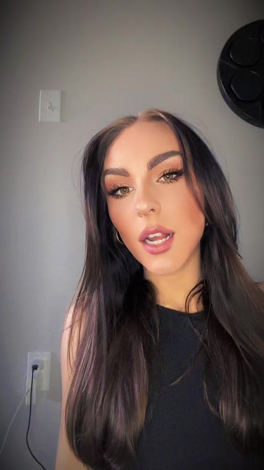 Post 3 by Maia on TikTok (video)