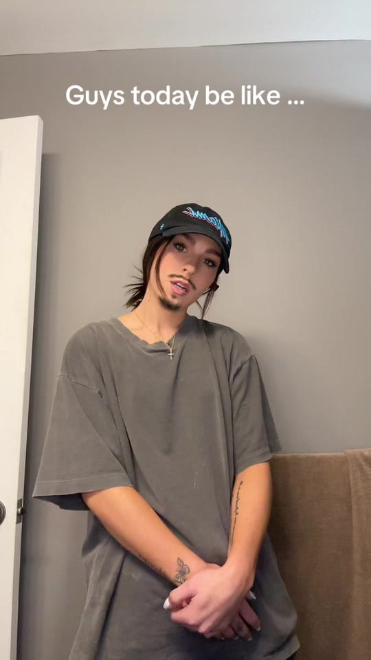 Post 10 by Maia on TikTok (video)