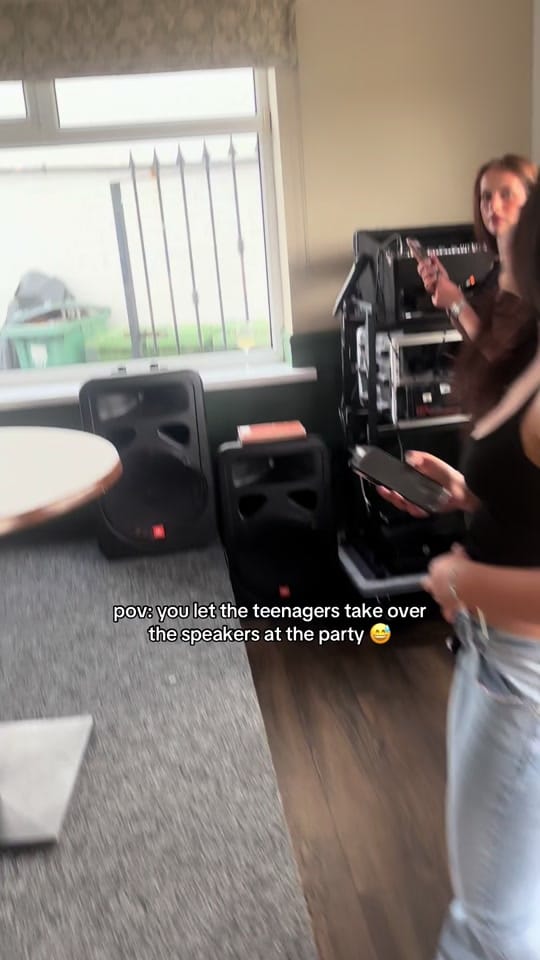 Post 1 by thesarlyfamily on TikTok (video)