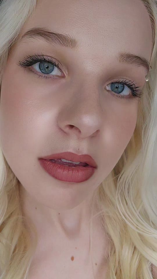 Post 3 by Lilie De Lorimier on TikTok (video)
