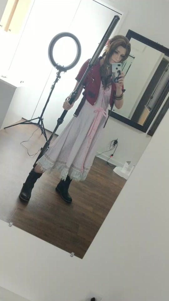 Post 5 by LZ/ Lady Zero on TikTok (video)