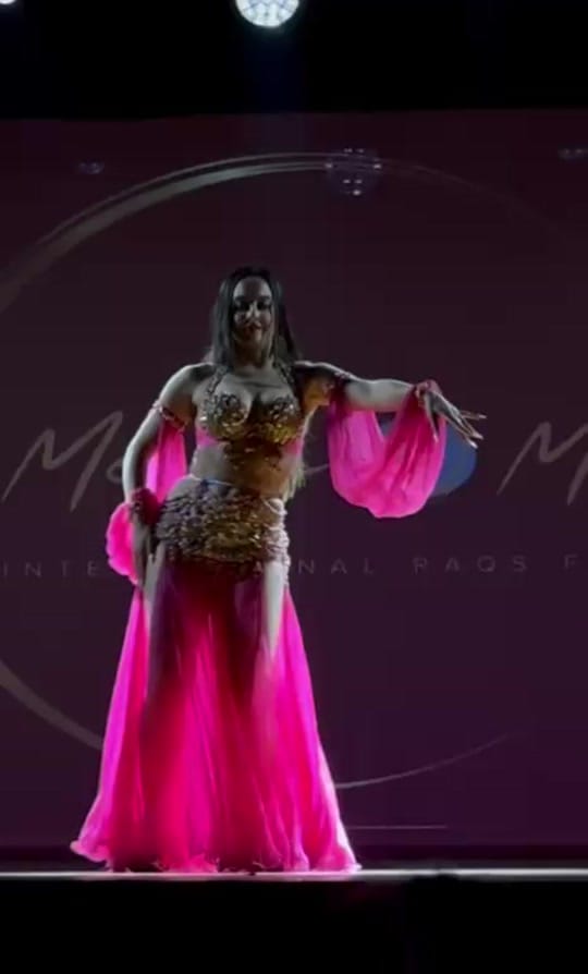 Post 5 by Alaina Ravello on TikTok (video)