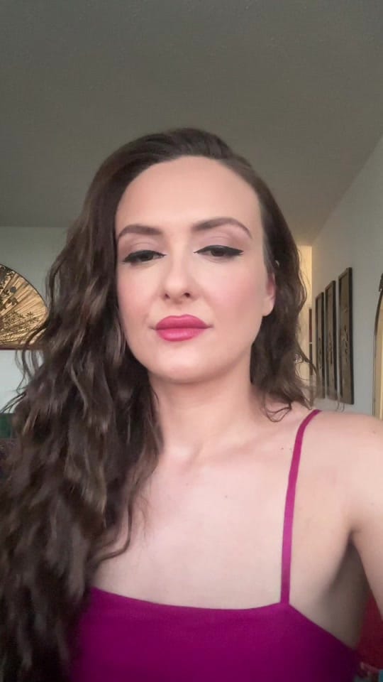 Post 3 by Alaina Ravello on TikTok (video)