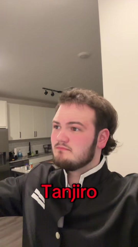 Post 4 by The Skit Show🇺🇸 on TikTok (video)