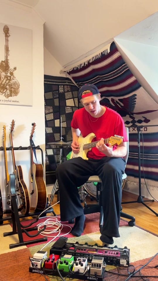 Post 1 by James Daly on TikTok (video)